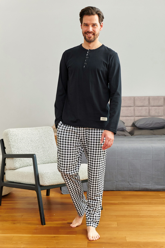 7369 Doctor Nap Pijamale bărbați din bumbac - croială clasică și confort natural pentru fiecare noapte