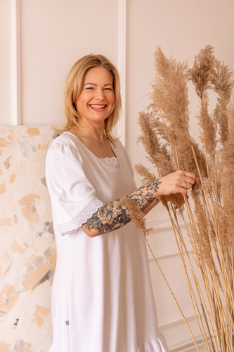 34DB Peonia Cămașă de noapte pentru femei – albă cu dantelă Marija, 100% bumbac