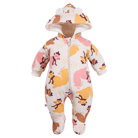 Trenorac pentru copii Fluffy Tails Eevi - ecru, cu picioare si gluga, imprimeu de toamna