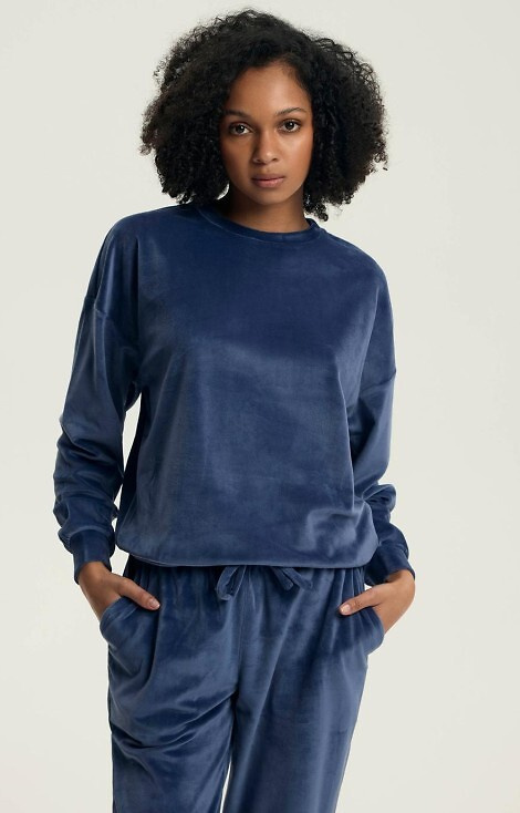 Set pijamale pentru femei Delanie Henderson bleumarin - velur, mâneci lungi și pantaloni