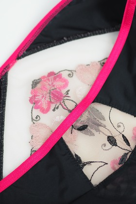 Mediolano Orchid 19259 chiloți clasici cu plasă și broderie florală