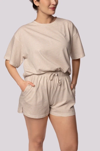 Pijamale de damă Mona ecru cu mânecă scurtă în dungi