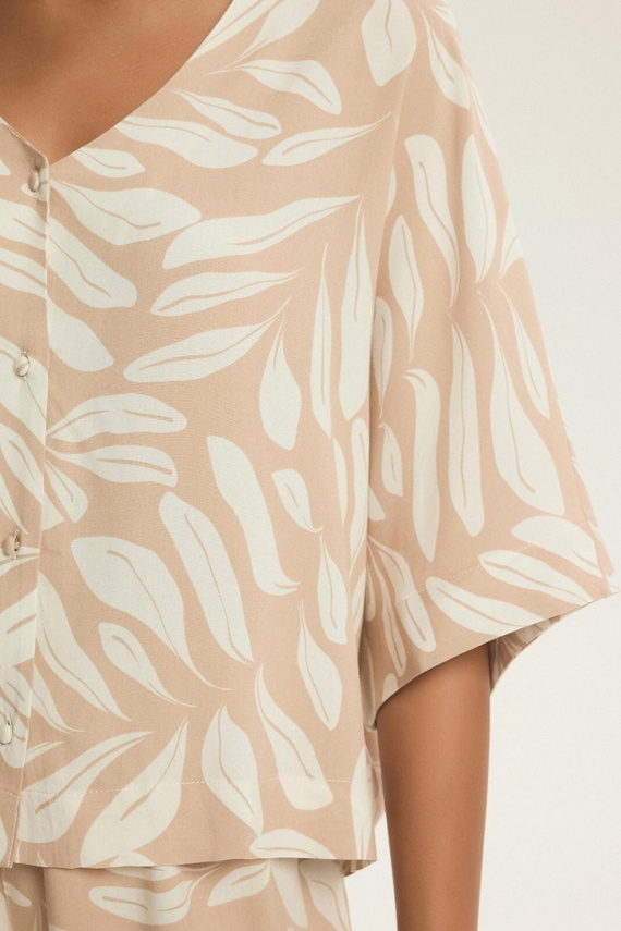 Pijama Henderson Dextra 43688 – pijamă din vâscoză, 3/4, cu nasturi, print vegetal