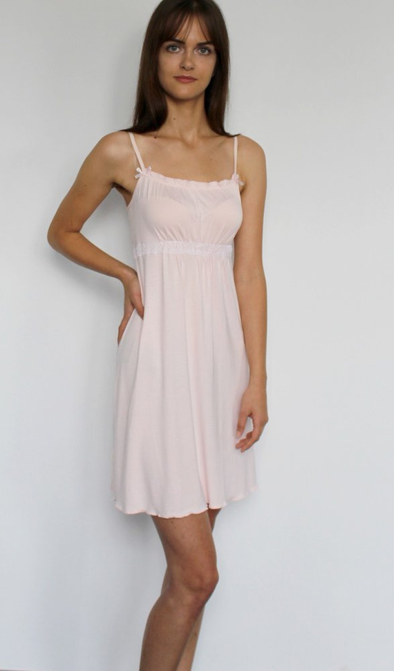 418 Julie Forex cămașă de noapte fără bretele - roz