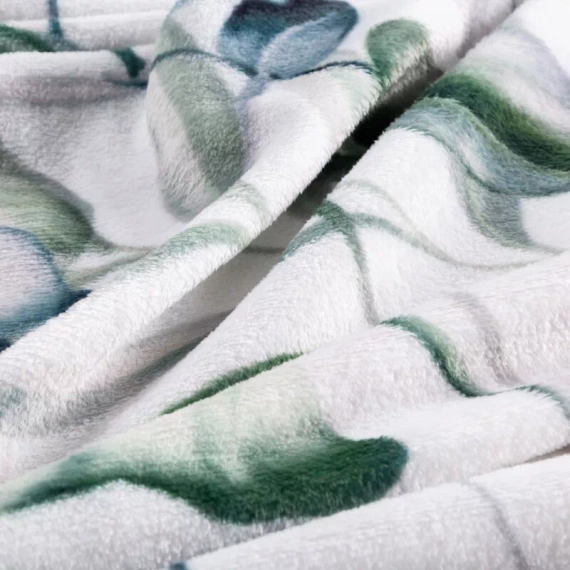 Cuvertura de pat Ellen Blanket lasa Eurocortains alb