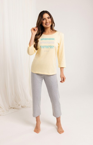 709 Pijamale galbene de dama din bumbac - maneci 3/4, pantaloni 3/4, imprimeu colorat