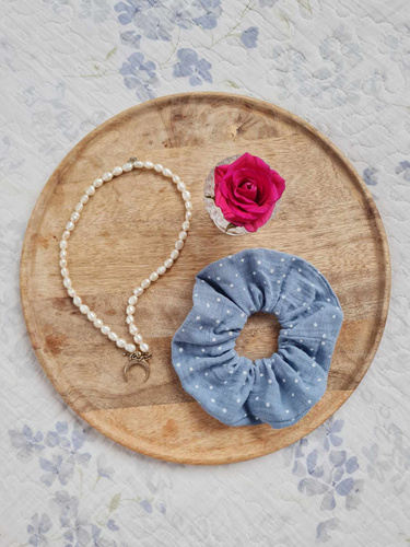 Banda de păr din muselină GM Scrunchie Marija - albastră