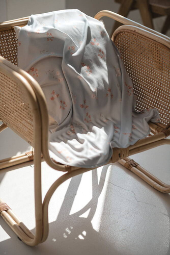 Flori pe înfășat de bambus Blue Milk&Love