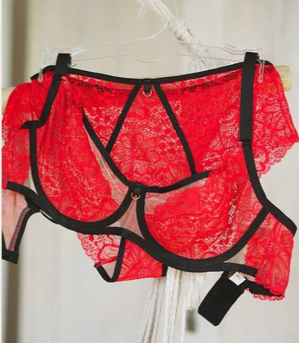 19229 Sutien moale Julia Milano rosu