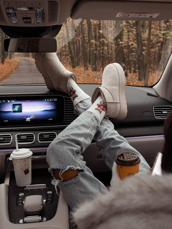 0200-132 Ursuleț în pulover Crăciun șosete damă Milena - ecru