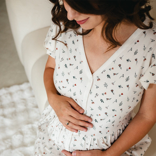 Cămașă de maternitate descheiată Linda Eevi, ecru - pentru hrănire, flexibilă, respirabilă, calitate poloneză
