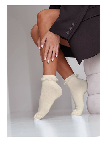 0897 Ciorapi dama Milena cu dantela - ecru
