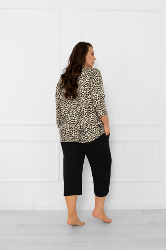 Kenia Pijama pentru femei Italian Fashion - imprimeu leopard, mâneci 3/4 și pantaloni 3/4