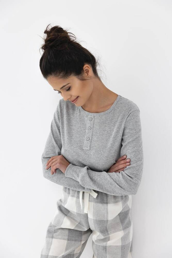 Pijama de damă Sensis Vesper - gri-crem