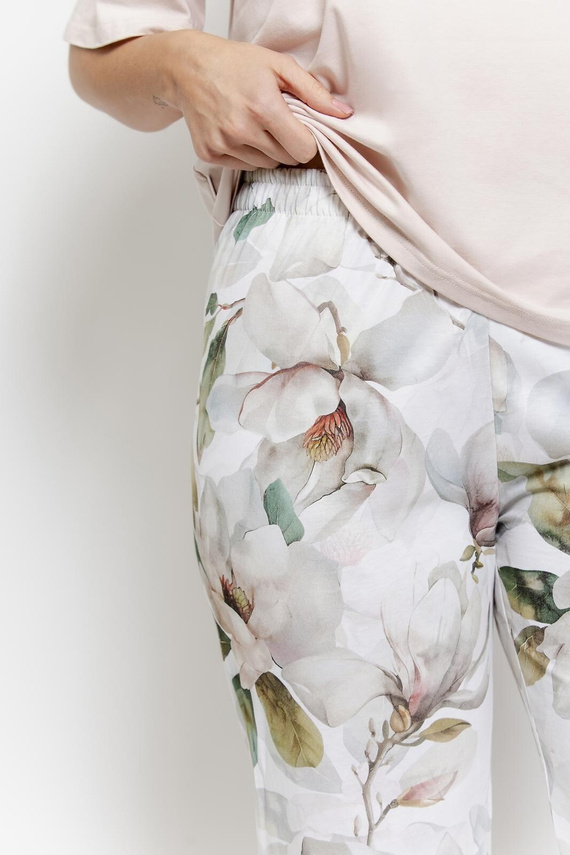 Pijama Afrodyta Taro – Pijamă de Damă din Bumbac cu Imprimeu Floral și Mâneci 7/8