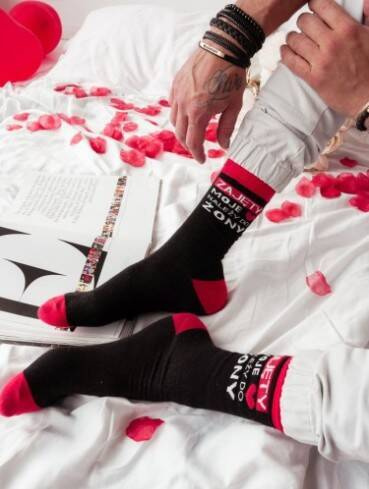 0125-016 Ciorapi bărbați Milena de Ziua Îndrăgostiților - negri