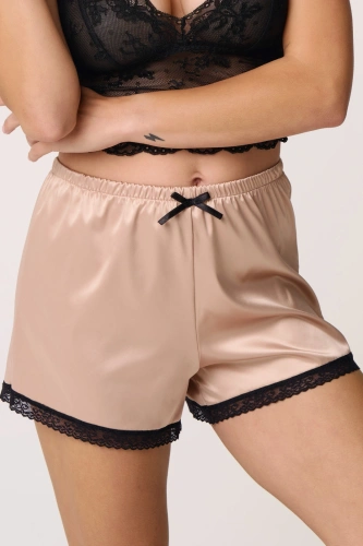 Pantaloni scurți de pijama Babell Night Whisper bej din satin