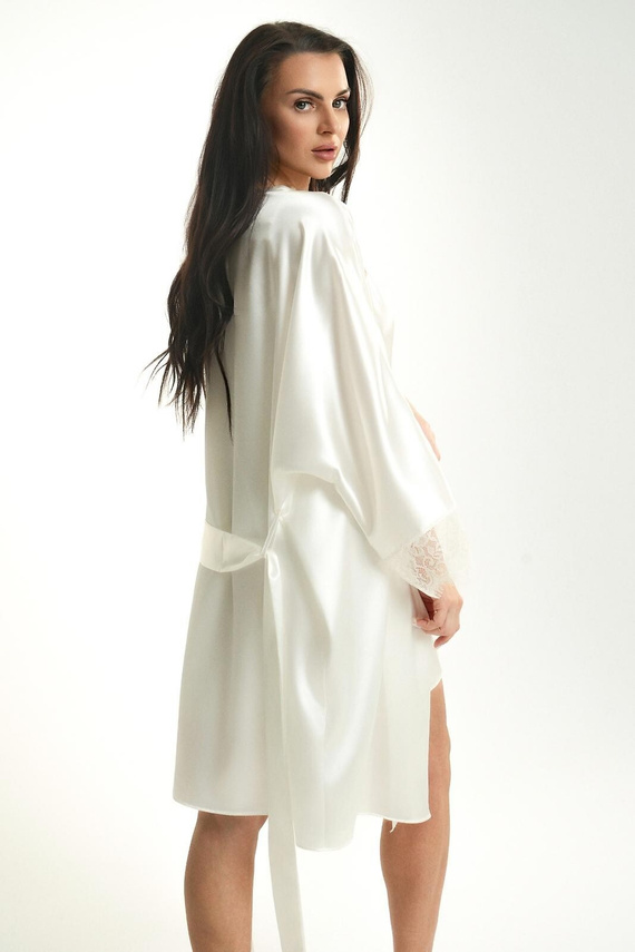 Halat Ava 006/1 Whisper White satinat cu dantelă alb de mireasă