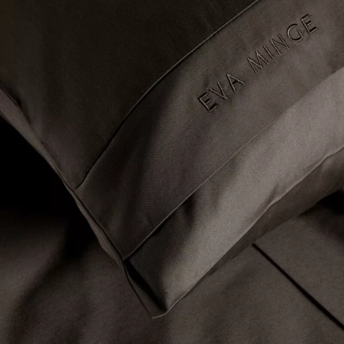 1G Elegant Eva Minge lenjerie de pat satin Eurodraperii maro | Macosatin 100% bumbac