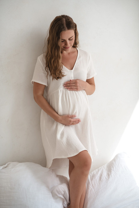 Cămașă de noapte din muselină Aurora pentru maternitate și alăptare Cremă Milk&Love