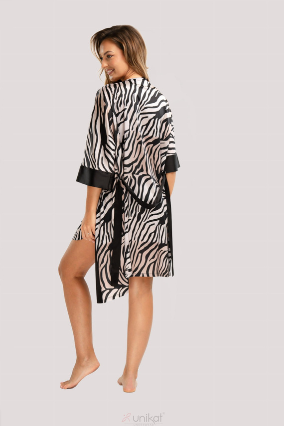 Halat de baie Braga Unikat din satin – model zebră, elegant, cu curea