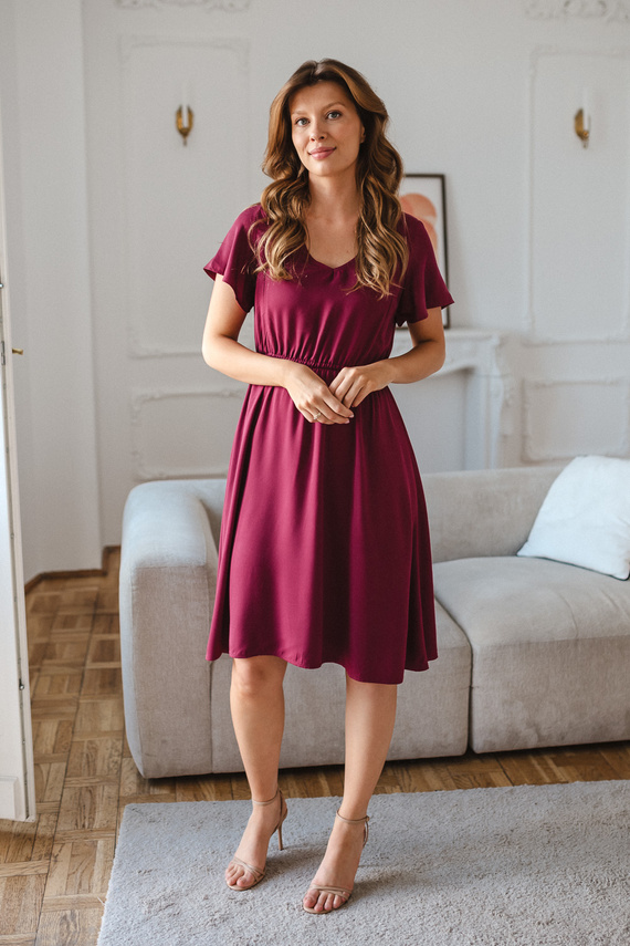 Milk & Love Lovely Dress rochie de maternitate și alăptare culoare zmeură