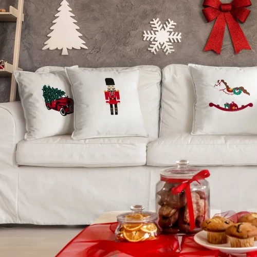 Chp 71 Fata de perna de Craciun masina Eurocortains alb