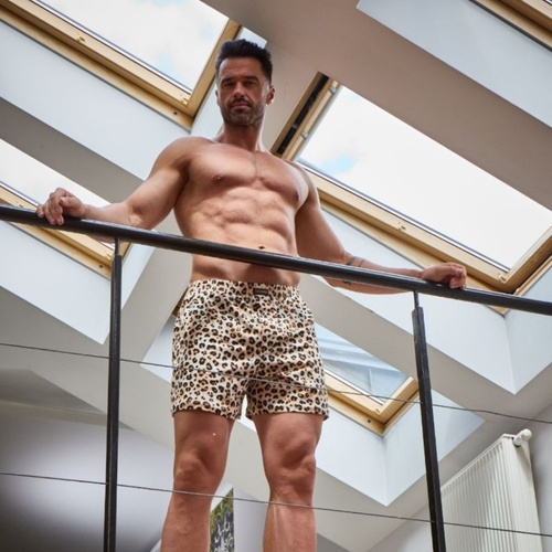 001/181 011/181 Boxer bărbați Cornette Classic – imprimeu leopard | Confort și stil