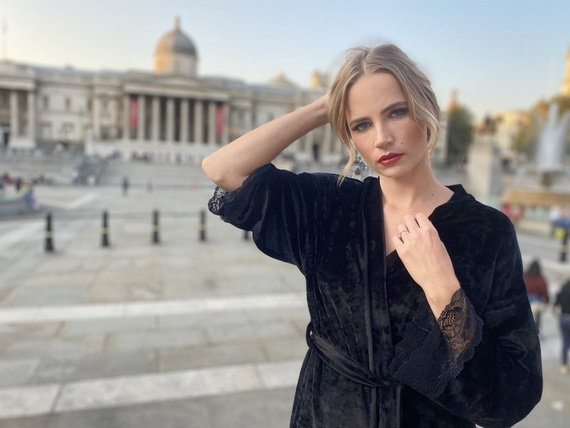 457 Milagros Halat scurt Forex pentru femei - negru