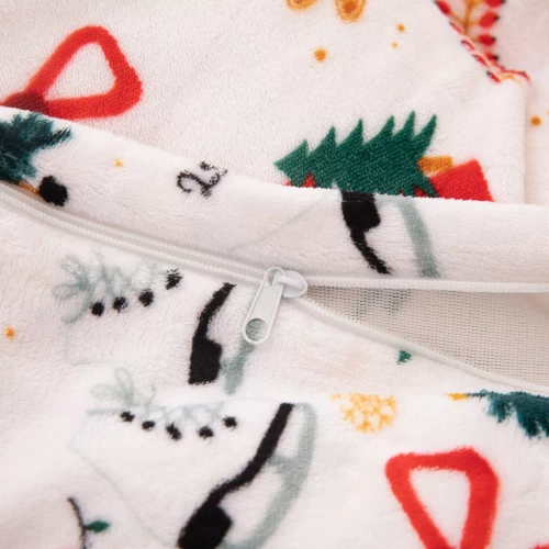 Set de lenjerie de pat Merry Cozy Christmas Ursuleț de pluș alb din From Under the Needle and Thread – Microfibră de pluș 210 g/m²