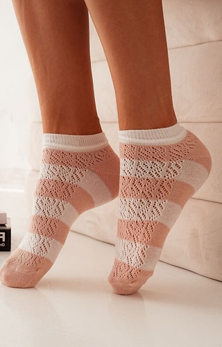 1504 Bretele Picioare ajurate pentru femei Milena pudrat-ecru