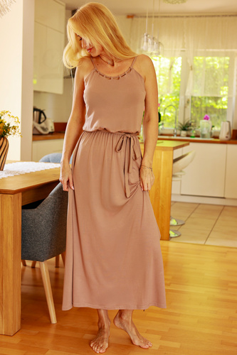 Grace Mirale – Rochie lungă din viscoză cu fante | Producția poloneză - latte