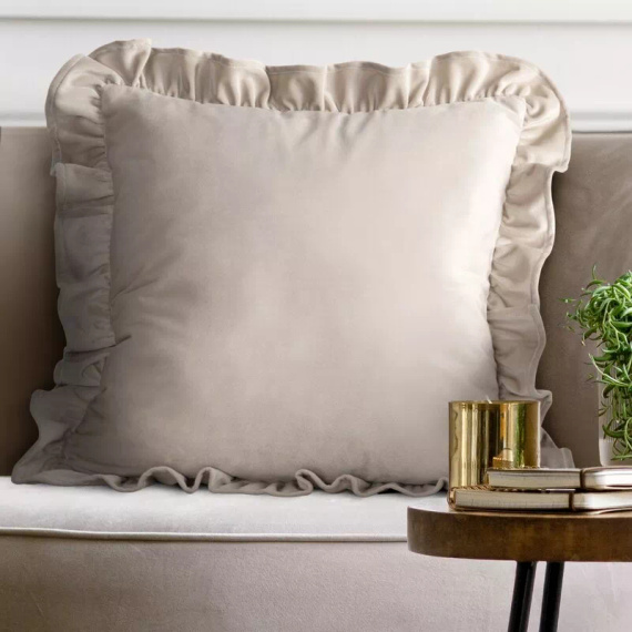 Față pernă Brenda 45x45 verde salvie catifea cu volane beige