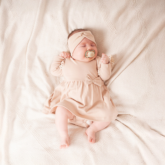 212160 Rochie-body Tola Nicol cu maneci lungi - bej