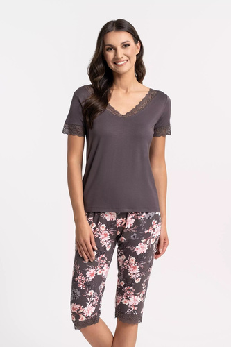 Pijama damă Moraj PDD4900-0286 maro din vâscoză cu decolteu în V