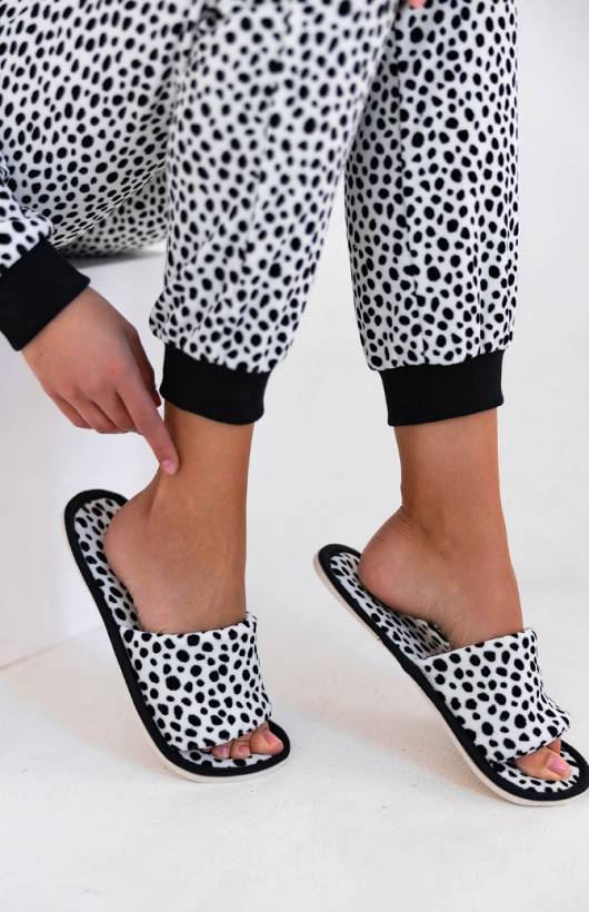 Trening de damă Cruella din catifea Sensis- alb-negru