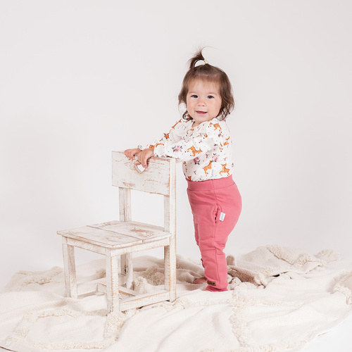 216273 Pantaloni de trening Lala Nicol – pantaloni roz pentru copii cu manșete, mărimea 62-146