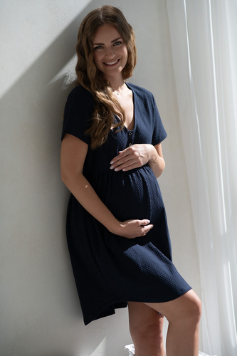 Cămașă de noapte Aurora Milk&Love pentru gravide și alăptare, bleumarin – bumbac, cu nasturi, producție poloneză