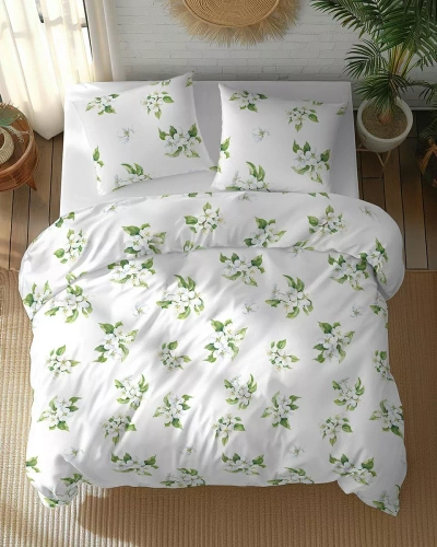 Set de lenjerie de pat 5766 B Cotton Bloom Detexpol din bumbac, alb cu flori albe și frunze verzi – 100% bumbac, față-verso, producție poloneză